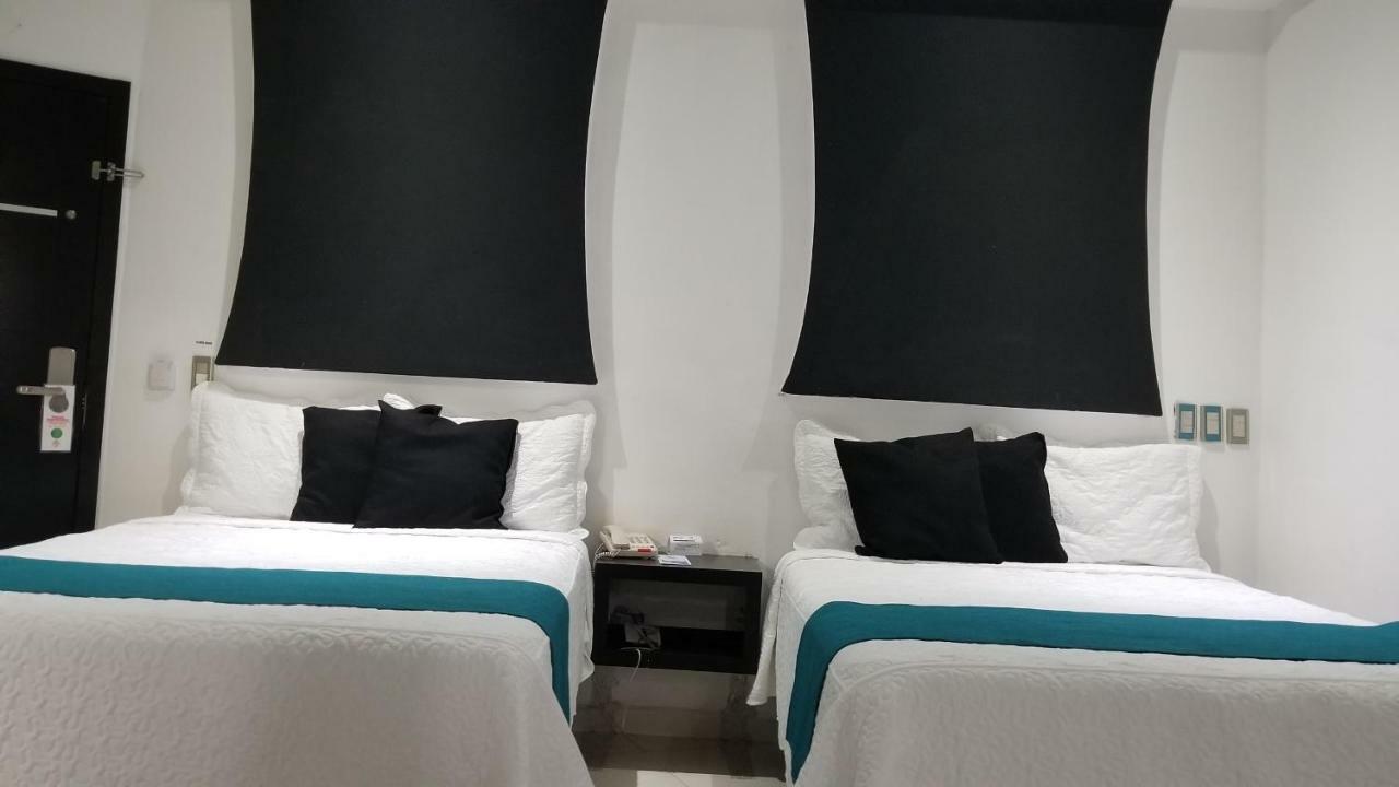 Hotel Dluxe سان خوان دي لوس لاغوس المظهر الخارجي الصورة