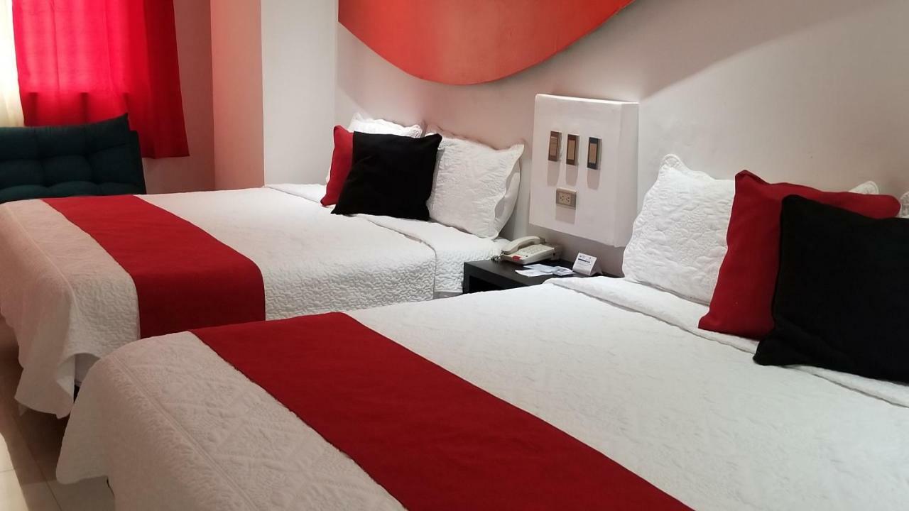 Hotel Dluxe سان خوان دي لوس لاغوس المظهر الخارجي الصورة