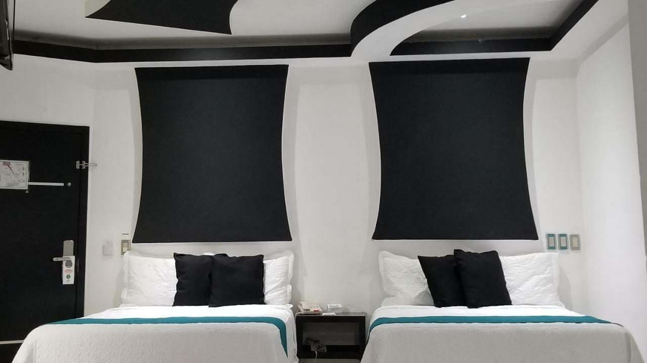 Hotel Dluxe سان خوان دي لوس لاغوس المظهر الخارجي الصورة