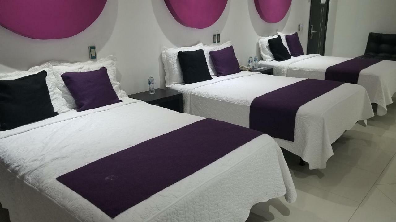 Hotel Dluxe سان خوان دي لوس لاغوس المظهر الخارجي الصورة