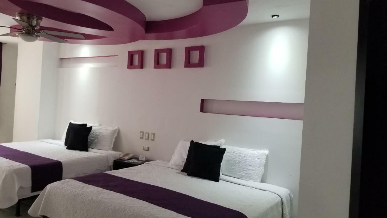 Hotel Dluxe سان خوان دي لوس لاغوس المظهر الخارجي الصورة